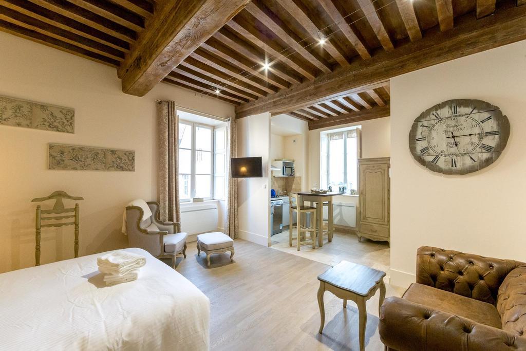 Le Cara Seheiah 1D Bed and Breakfast Beaune  Buitenkant foto